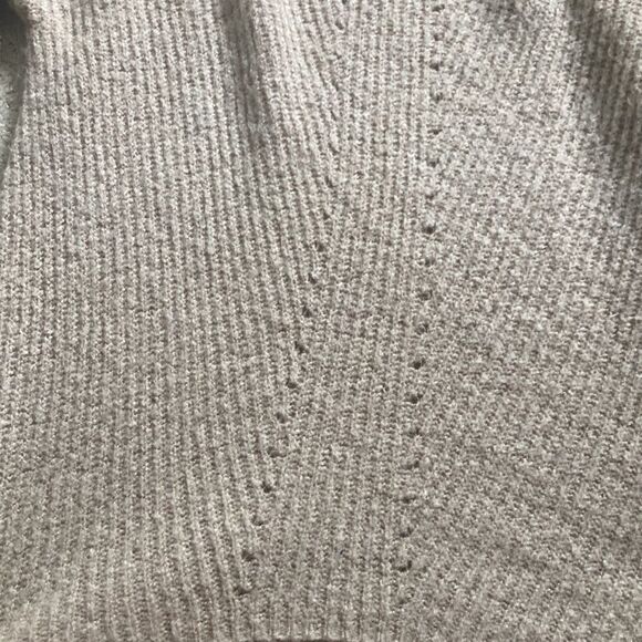 Lulus sweater - tan so soft! - Picture 4 of 4